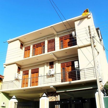 The City Tourist Hotel Anuradhapura Exterior photo